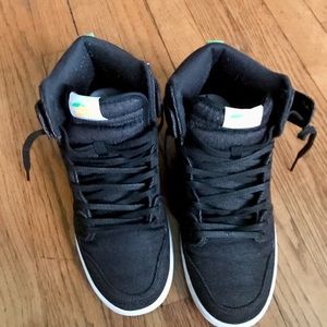 Nike SB Dunk High Momofuku Size 8